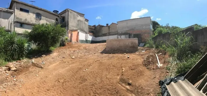 Lote em Rua Disbras - Petrolândia - Contagem/MG
