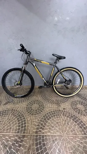 Bicicleta Gonew ENDORPHINE 6.3 - Shimano - Alumínio -Aro 29
