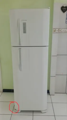 Vendo geladeira electrolux frost free DFN42
