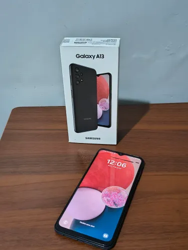 Galaxy A13 128GB + Caixa Original e Capinhas