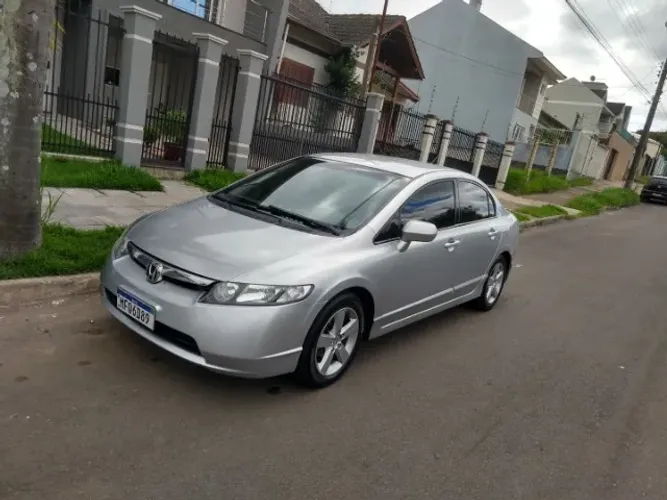 Honda Civic Sedan LXS 1.8/1.8 Flex 16V Aut. 4P 2008