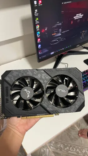 Placa de vídeo GTX 1660 super