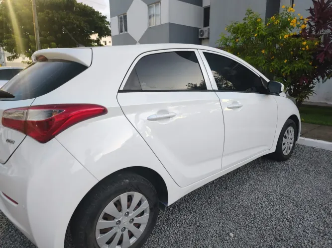 Hyundai HB20 Comf./c.plus/c.style 1.0 Flex 12V 2015