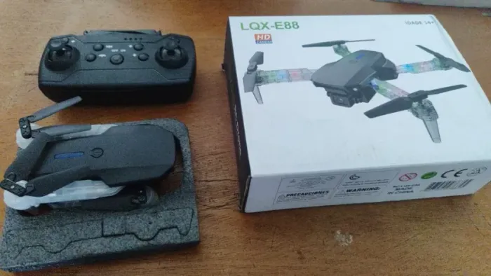 Drone RC LQX-E88 
