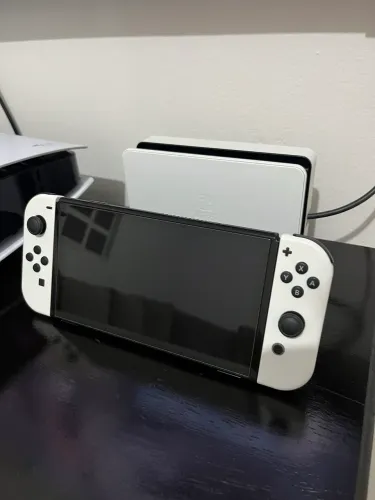Nintendo Switch Oled - Desbloqueado 