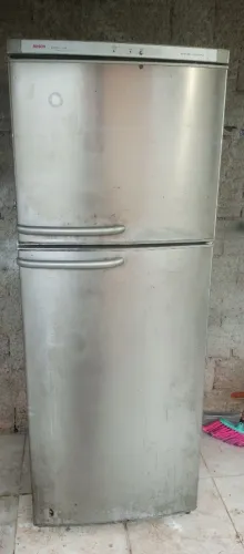Geladeira bosch usada funcionando e testo no local chama