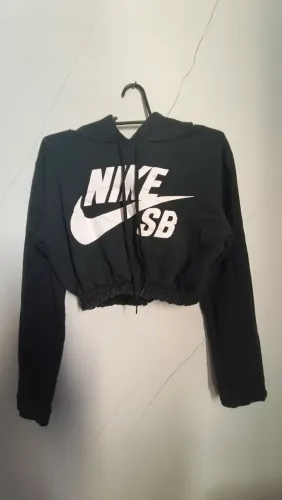 Moletom cropped nike 