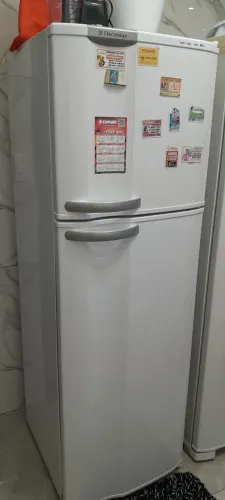 Geladeira e um freezer