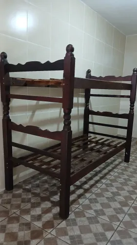 Cama beliche sucupira