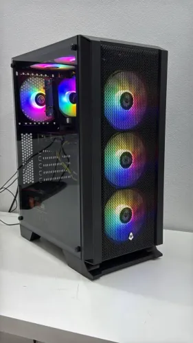 PC Gamer AMD Ryzen 5 5500, Radeon RX 5700 XT 8GB, 16GB DDR4, SSD 480GB