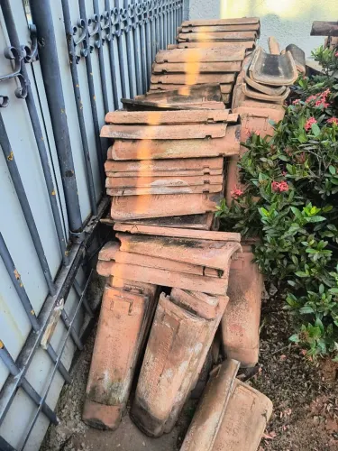 Telhas de Barro Usadas