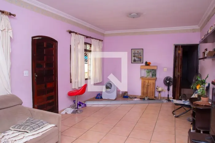 Casa à Venda - Vila Ema, 3 Quartos, 268 m2