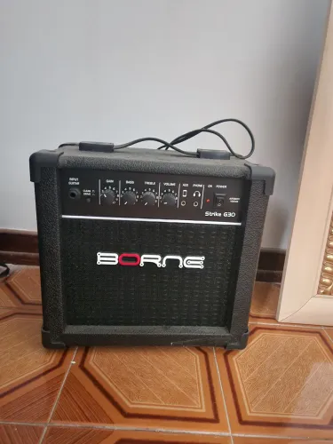 Amplificador Borne Strike c/ cabo