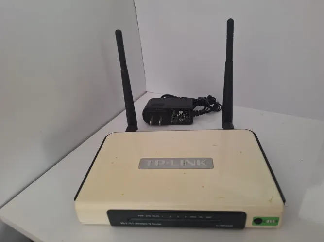 Roteador WiFi TP-LINK TL-MR3420 2.4 GHz 300mbps 2 Antenas WireLess - Func 100% OK