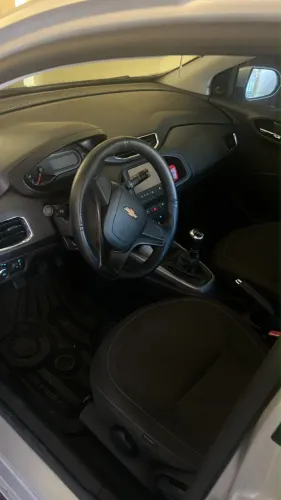 Chevrolet Onix Hatch LT 1.4 8V Flex Power Mec. 4P 2015