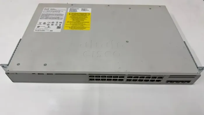 Switch Cisco 9200l 24t-4ex