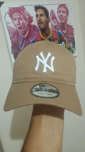 Bonés New Era