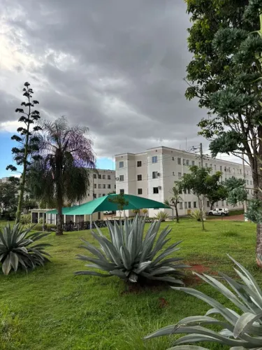 APTO 2 QUARTOS | PRÓX. UFMS | AR-CONDICIONADO | PISCINA | PORTARIA 24H
