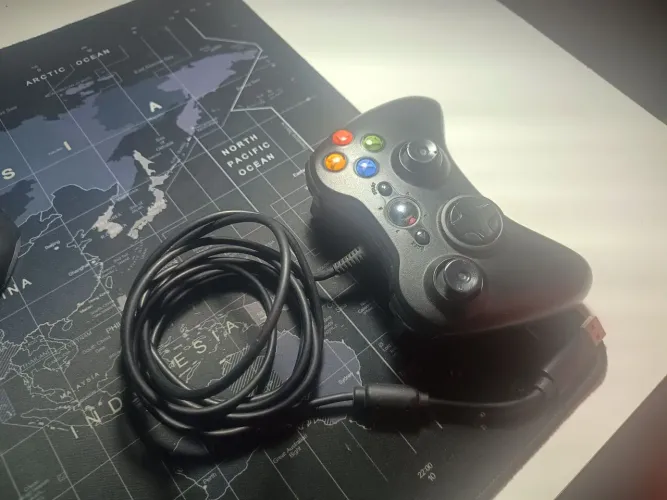 Controle de Xbox 360 e Pc