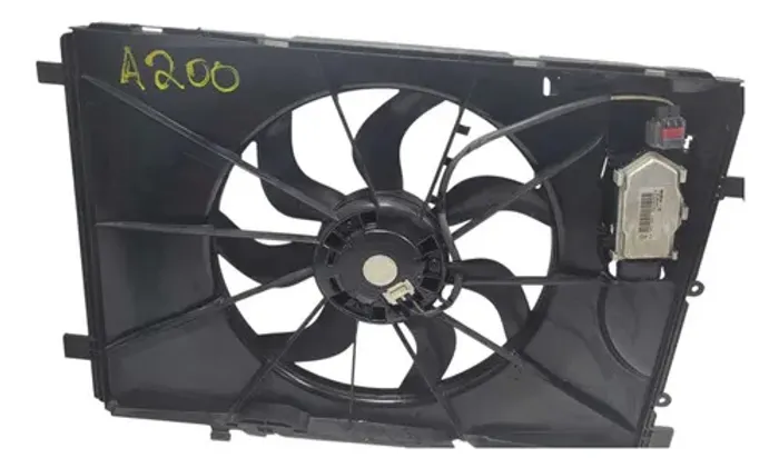 Eletroventilador Mercedes A200 2015 Á 2018
