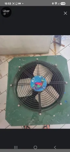 Vende-se uma aquecedor de piscina JElly FISh usado de boa qualidade