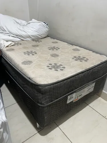 Cama de solteiro