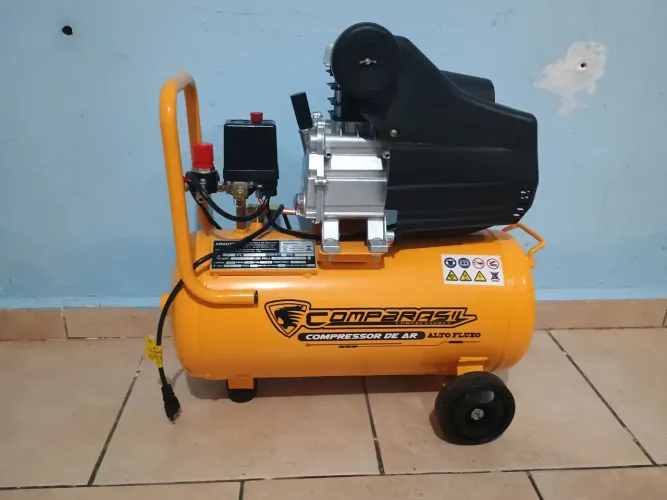 Compressor 25 litros 8.6 pes novo sem uso