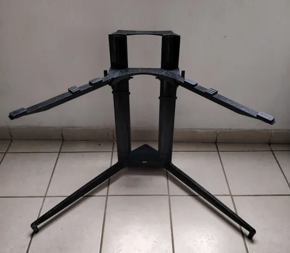 Estante para Teclado Stay 700 Preta com Bolsa de Transporte