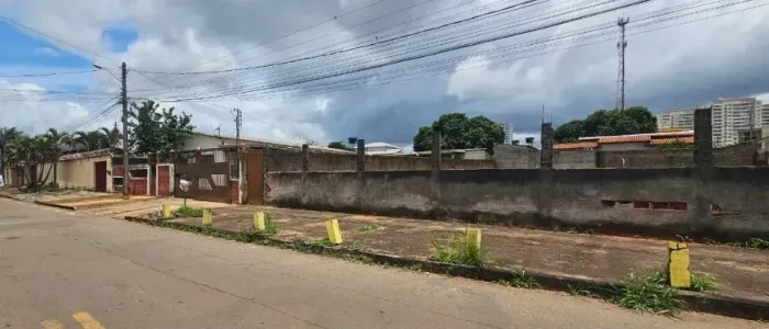 Area a venda com 687 metros quadrados em Jardim das Américas 2ª Etapa - Anápolis - GO
