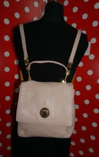 Bolsa/Mochila italiana, em couro 