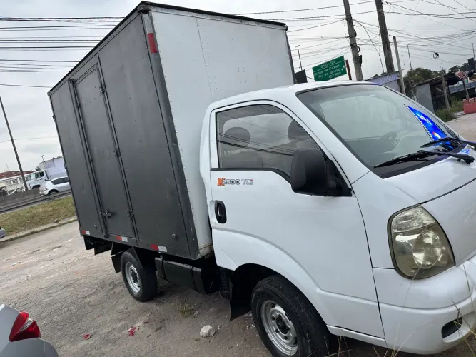 Kia bongo HR 2011   8 V