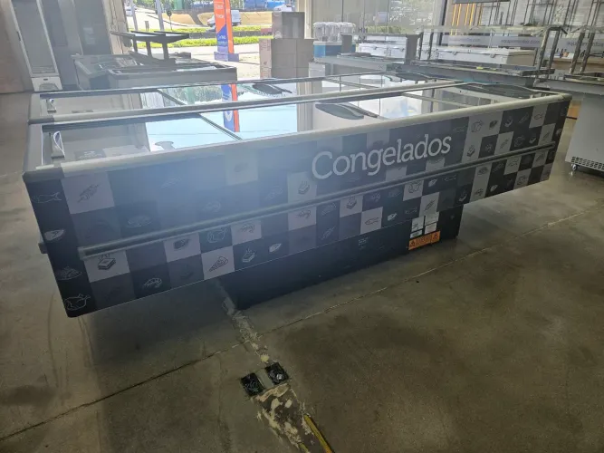 ilha expositora de congelados 3 metros 820L - nova