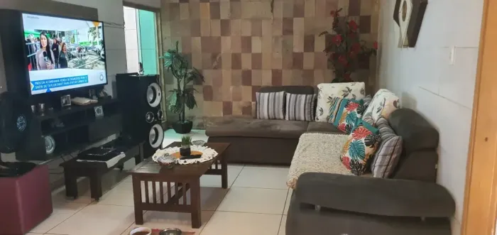 CASA COM PISCINA E TERRENO EM SAN MARTIN - Recife - PE