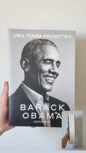 Livro autobiografico Barack Obama "Uma terra prometida"