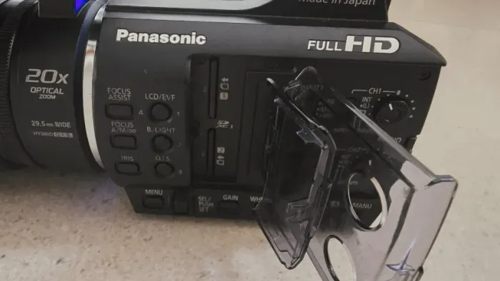 Filmadora Panassonic AG-AC 30