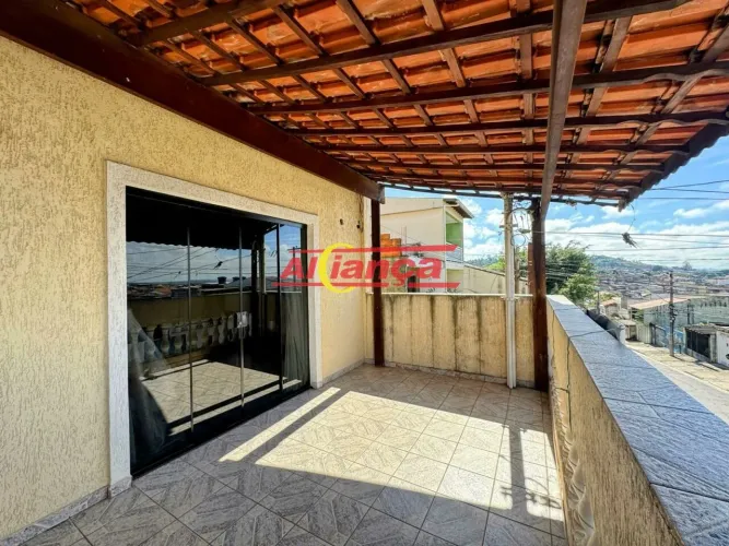SOBRADO Á VENDA COM 3 DORMITÓRIOS (1 SUITE) - PARQUE CONTINENTAL IV EM GUARULHOS/SP