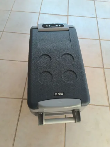 Geladeira Elber cab51