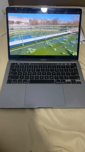 MacBook Pro 13" i5 16GB 256GB Cinza Espacial
