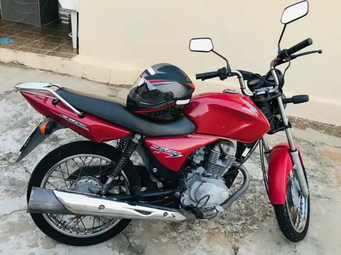 Vendo Moto Honda CG 150 TITAN-ES
