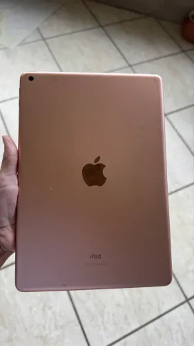 iPad 7ª geração para retirada de peças