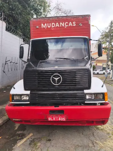 Mercedes 1218 caminhão demudança 