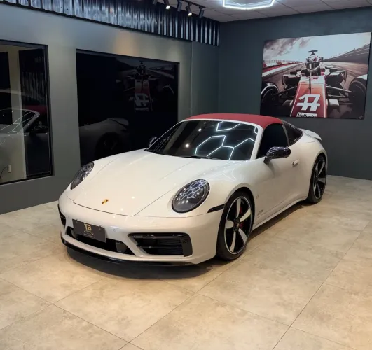 Porsche 911 Targa 4 GTS 3.0 V6 450cv 2024