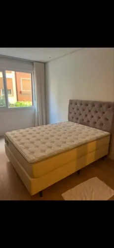 Vendo cama de casal