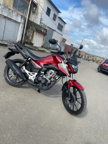 Titan 2025 no ponto de quitar e transferir .