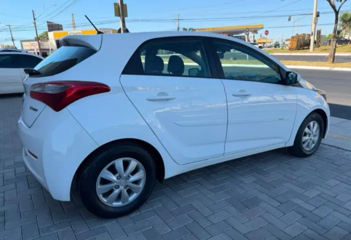 Hyundai HB20 C./c.plus/c.style 1.6 Flex 16V Mec. 2014