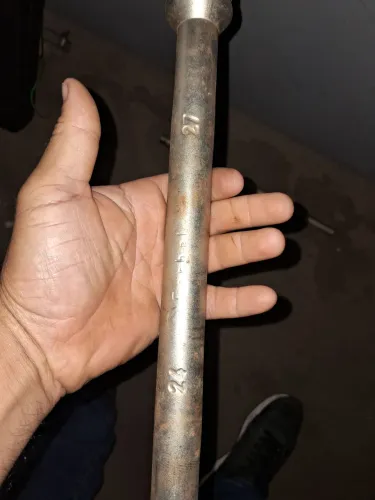 Chave de rodas com cabo de força
