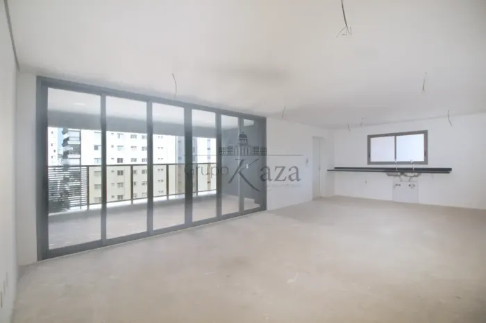 Oportunidade - Apartamento - Vila Nova Conceição - 2 Suítes - 140,15m².