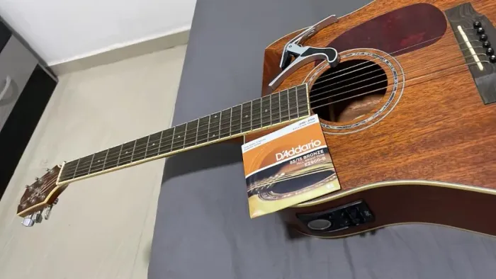Violão Seizi Half Cutaway Folk Aço
