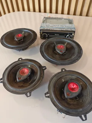 Kit Som Automotivo Antigo - Rádio Pioneer + 4 Alto-falantes Hinor (Para Desapego)