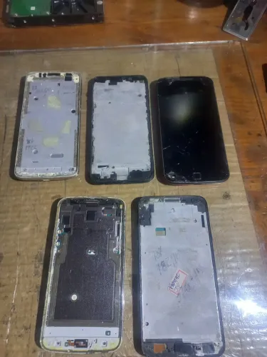 Celulares e baterias 